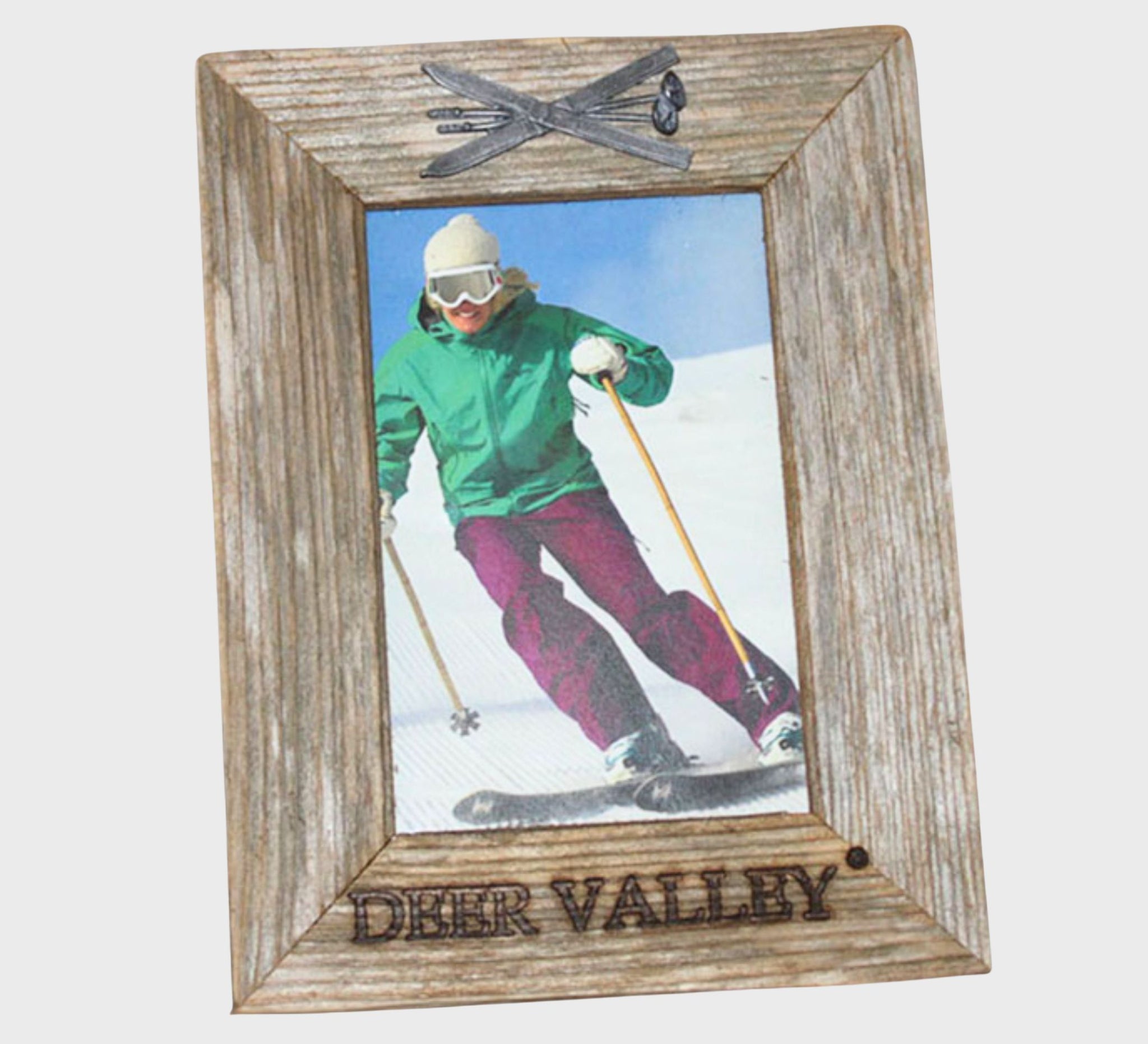 Wood Branded Skis Frame: 4"x6"